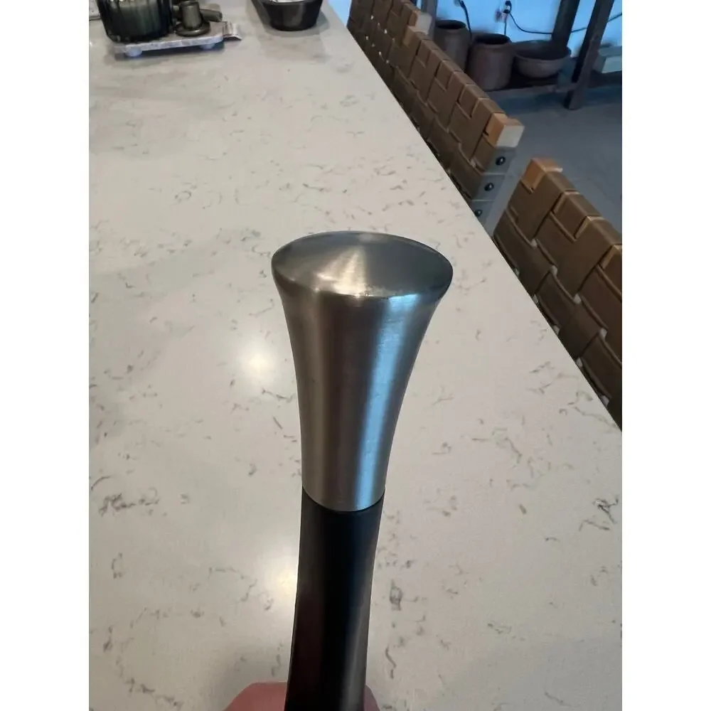Stainless and faux leather paper towel holder - Picture 5 of 7